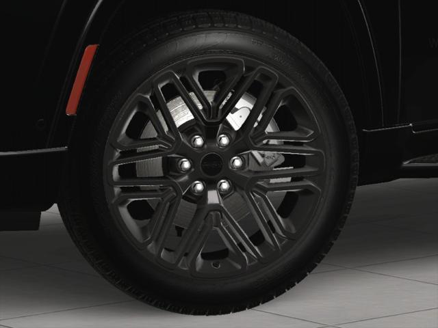 Photo of 2025 Diamond Black Crystal Pearl-Coat Exterior Paint Jeep Wagoneer