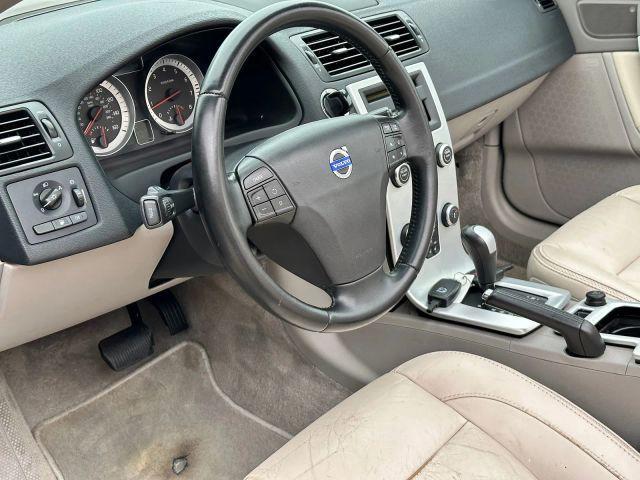 Photo of 2013 Caspian Blue Metallic Volvo C70