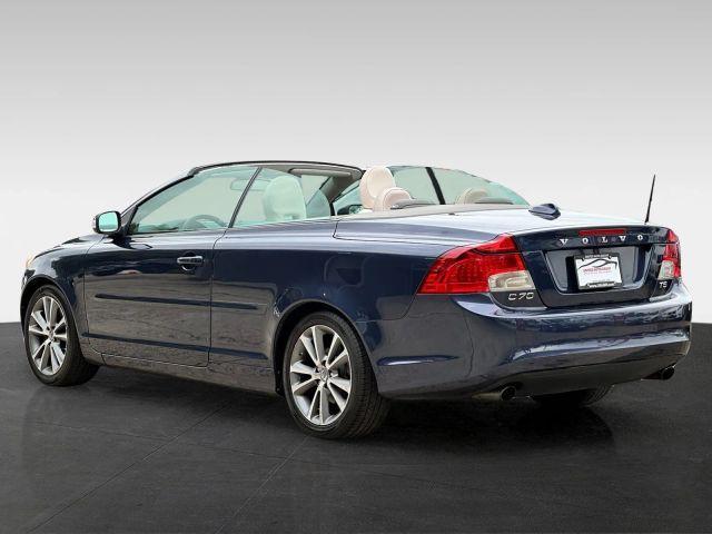 Photo of 2013 Caspian Blue Metallic Volvo C70