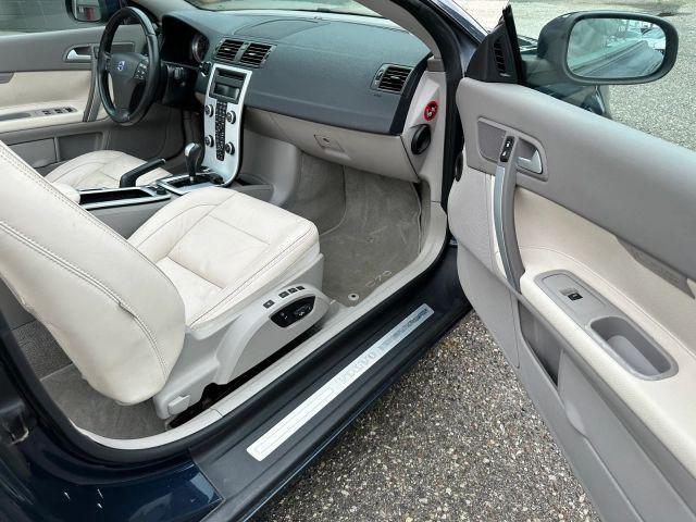 Photo of 2013 Caspian Blue Metallic Volvo C70