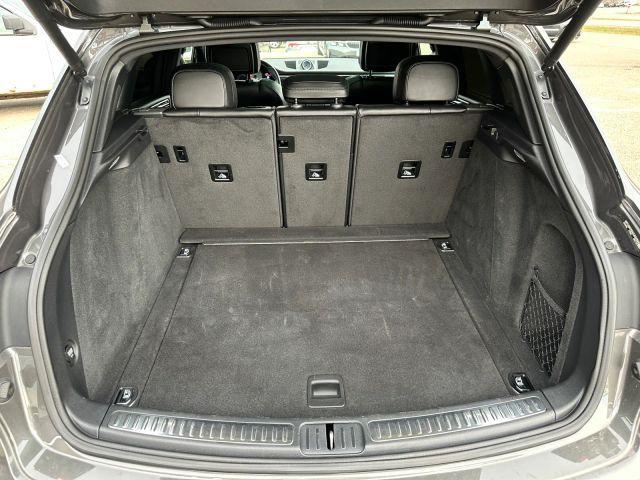 Photo of 2018 Gray Porsche Macan