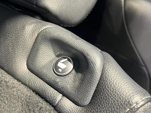 Photo of 2022 Gray Honda Pilot