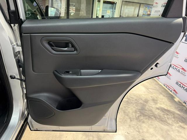 Photo of 2024 Brilliant Silver Metallic Nissan Rogue