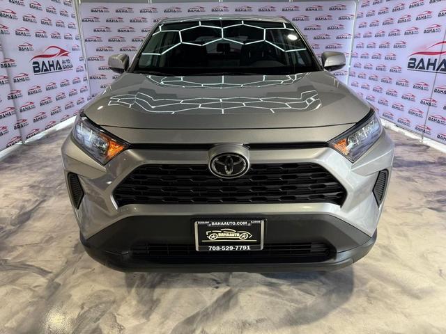 Photo of 2022 Silver Sky Metallic Toyota RAV4