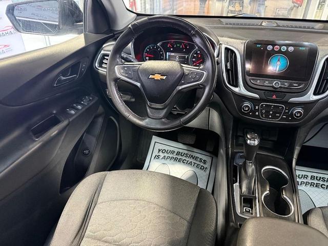 Photo of 2018 Mosaic Black Metallic Chevrolet Equinox