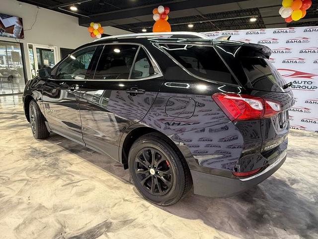 Photo of 2018 Mosaic Black Metallic Chevrolet Equinox