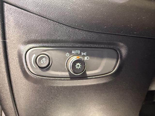 Photo of 2018 Mosaic Black Metallic Chevrolet Equinox