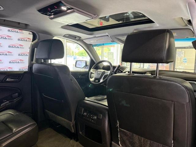 Photo of 2018 White Frost Tricoat GMC Yukon