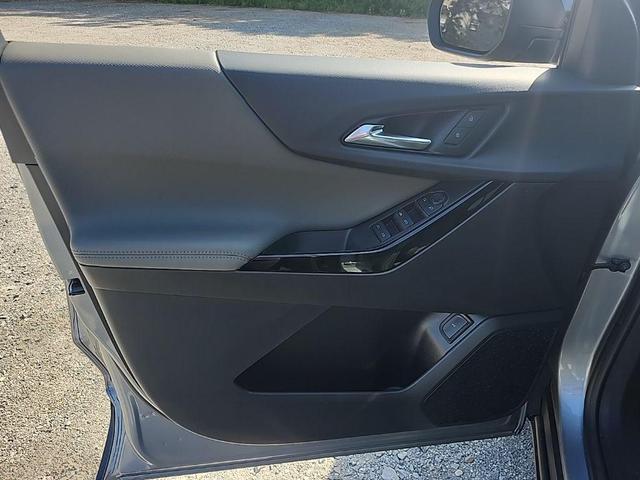 Photo of 2026 Sterling Gray Metallic Chevrolet Equinox