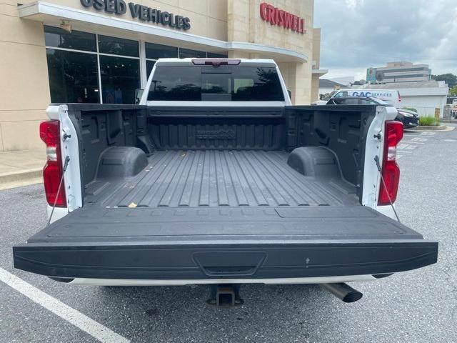 Photo of 2022 Iridescent Pearl Tricoat Chevrolet Silverado 2500