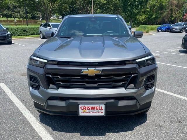 Photo of 2023 Sterling Gray Metallic Chevrolet Colorado