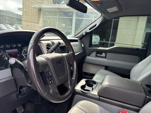 Photo of 2014 Black Ford F-150