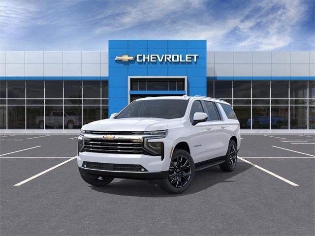 Photo of 2025 Summit White Chevrolet Suburban