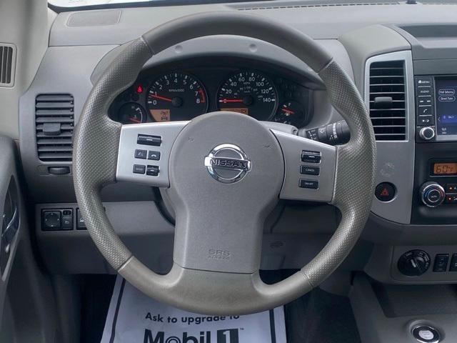 Photo of 2020 Glacier White Nissan Frontier