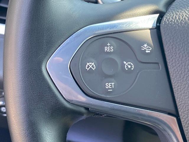 Photo of 2023 Blue Metallic Chevrolet Traverse
