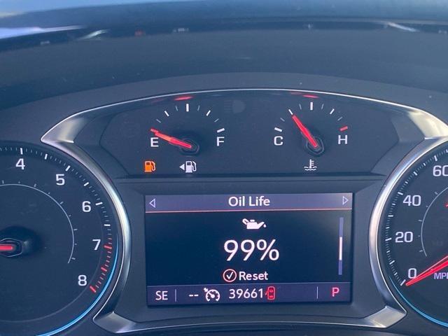 Photo of 2023 Blue Metallic Chevrolet Traverse