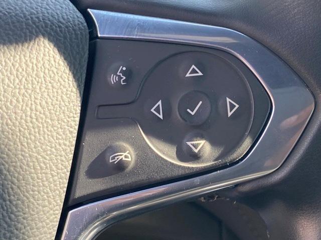 Photo of 2023 Blue Metallic Chevrolet Traverse