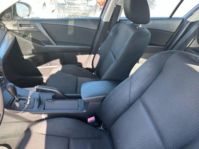 Photo of 2012 Liquid Silver Metallic Mazda Mazda3