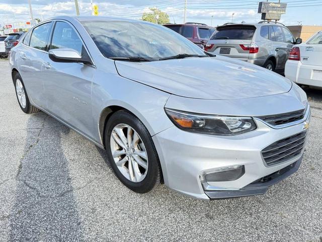 Photo of 2016 Silver Ice Metallic Chevrolet Malibu