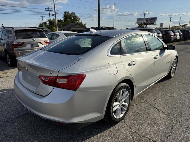 Photo of 2016 Silver Ice Metallic Chevrolet Malibu