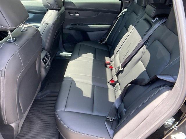 Photo of 2025 Black Nissan Murano
