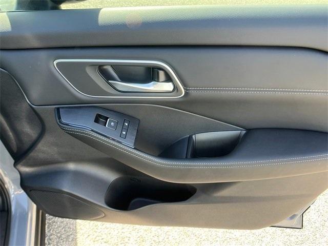 Photo of 2025 Boulder Gray Metallic Nissan Rogue