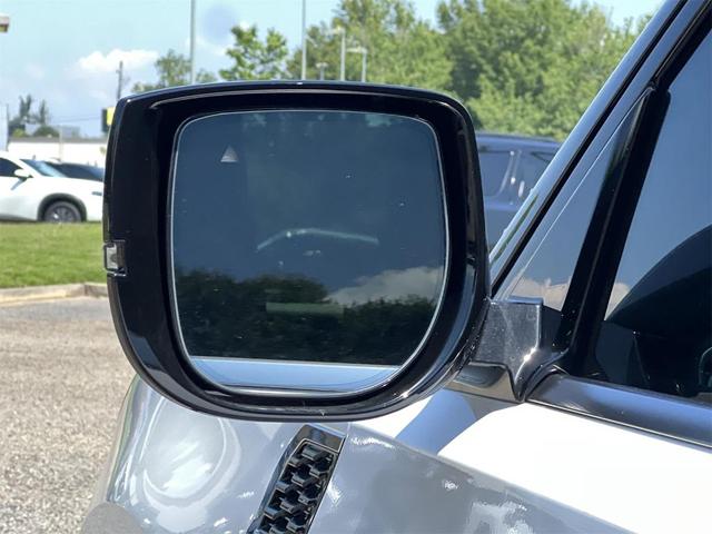 Photo of 2025 Aspen White Nissan Armada