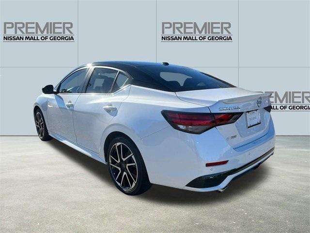 Photo of 2025 White Nissan Sentra