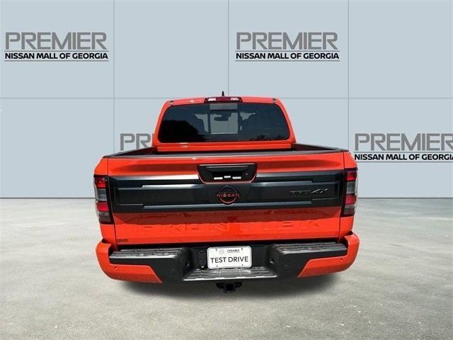 Photo of 2025 Afterburn Orang Nissan Frontier