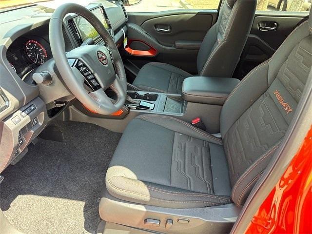 Photo of 2025 Afterburn Orang Nissan Frontier