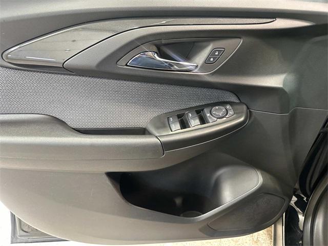 Photo of 2023 Mosaic Black Metallic Chevrolet Trailblazer