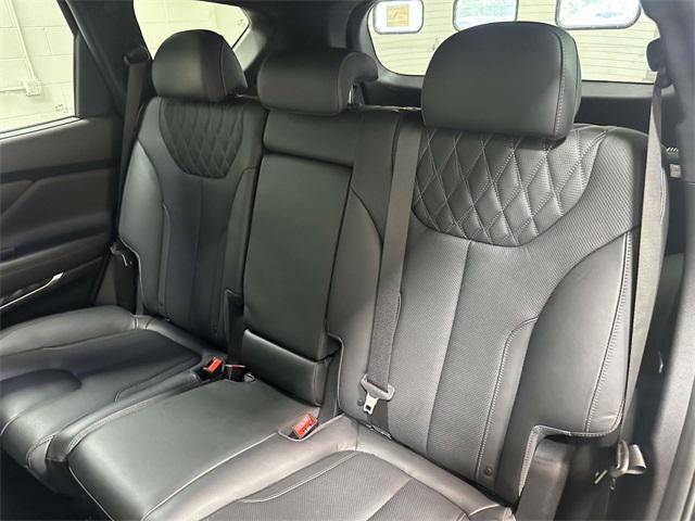 Photo of 2023 Twilight Black Hyundai SANTA FE