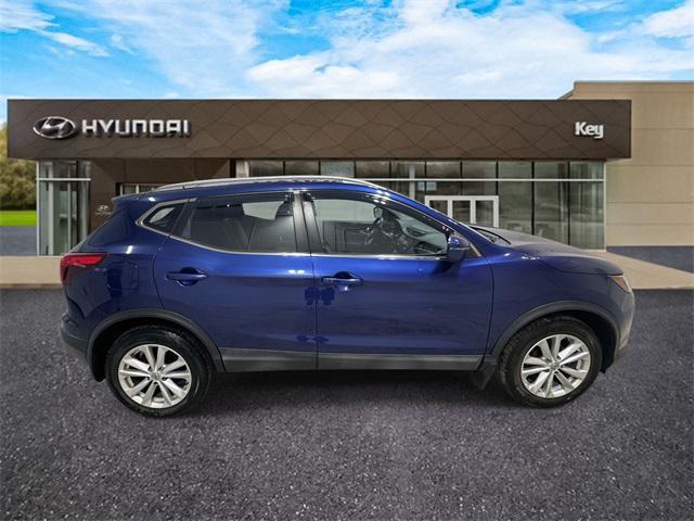Photo of 2021 Caspian Blue Metallic Nissan Rogue Sport
