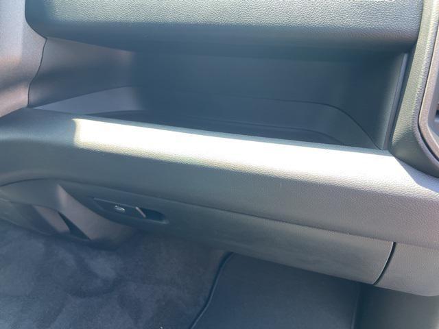 Photo of 2025 Granite Crystal Metallic Clearcoat RAM 1500