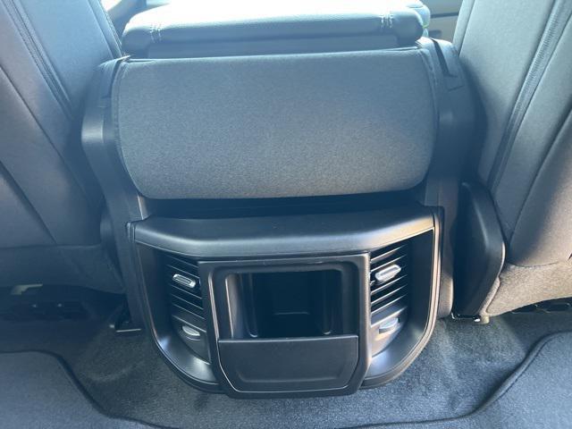Photo of 2025 Granite Crystal Metallic Clearcoat RAM 1500