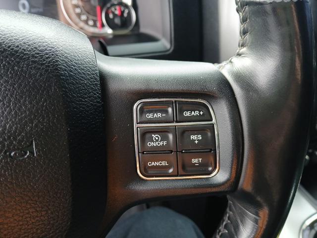 Photo of 2018 Brilliant Black Crystal Pearlcoat RAM 1500