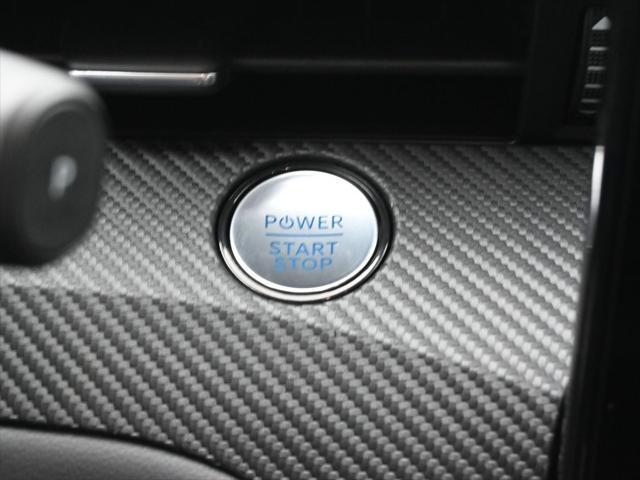 Photo of 2025 Star White Metallic Tri-Coat Ford Mustang Mach-E