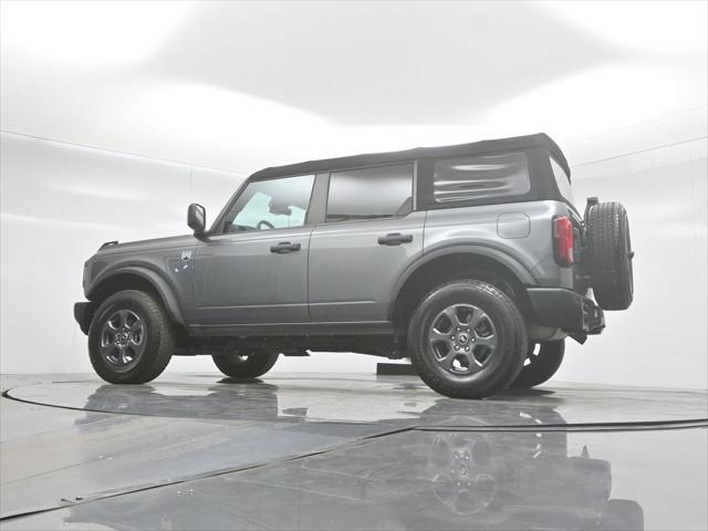 Photo of 2022 Carbonized Gray Metallic Ford Bronco