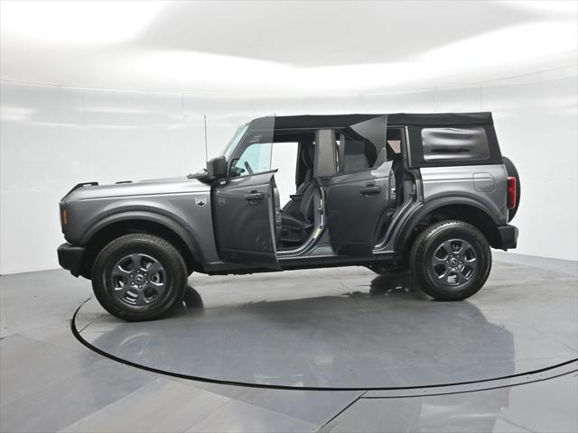 Photo of 2022 Carbonized Gray Metallic Ford Bronco