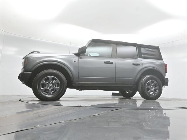 Photo of 2022 Carbonized Gray Metallic Ford Bronco