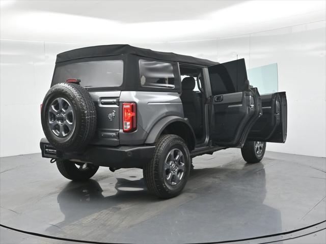 Photo of 2022 Carbonized Gray Metallic Ford Bronco