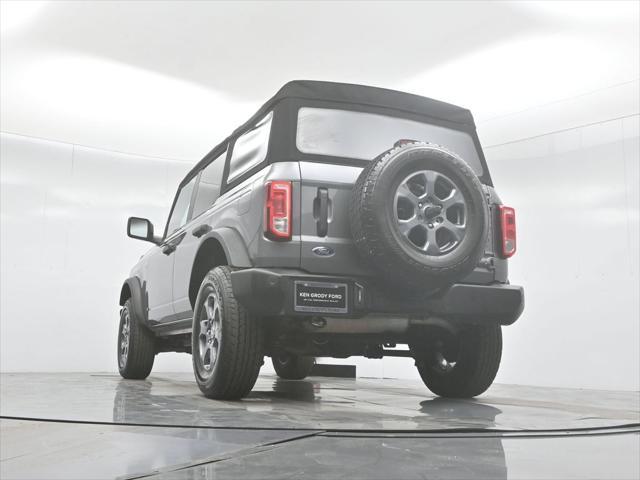 Photo of 2022 Carbonized Gray Metallic Ford Bronco