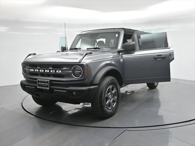 Photo of 2022 Carbonized Gray Metallic Ford Bronco