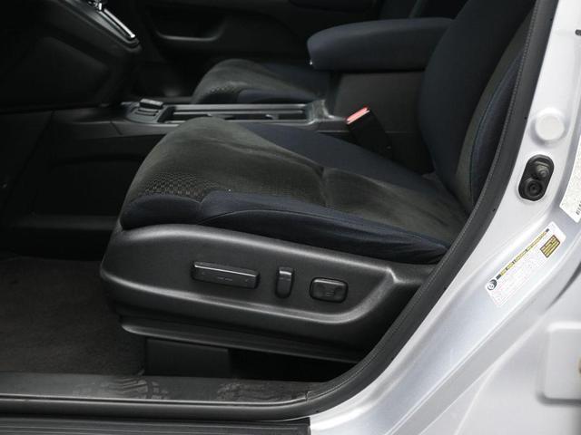 Photo of 2016 Gray Honda CR-V