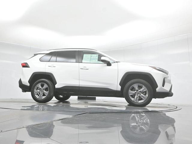 Photo of 2024 Ice Cap Toyota RAV4