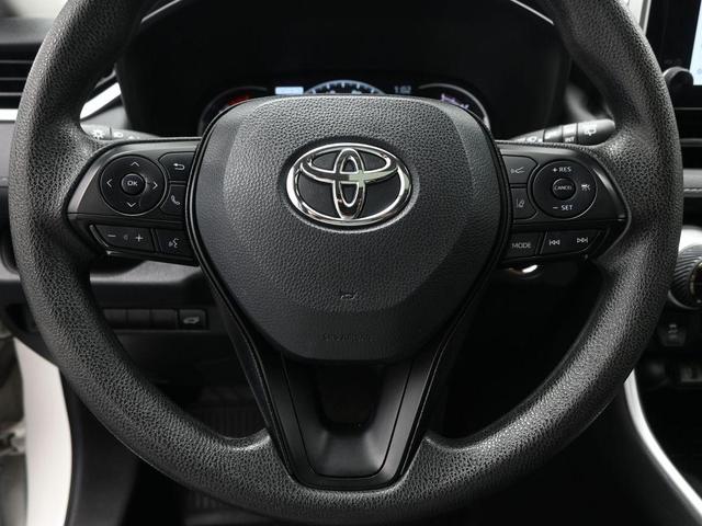 Photo of 2024 Ice Cap Toyota RAV4