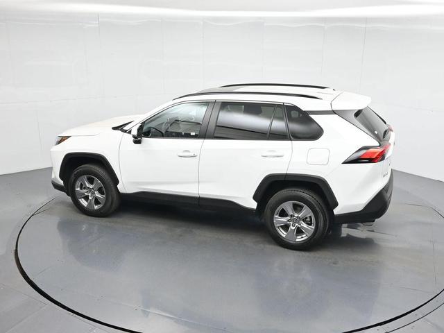 Photo of 2024 Ice Cap Toyota RAV4