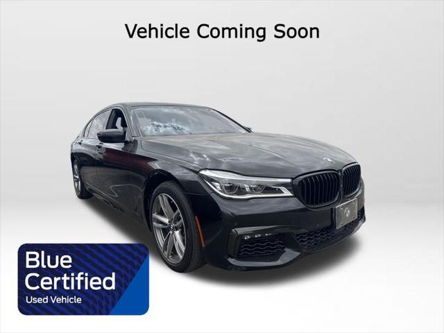 2016 BMW 750