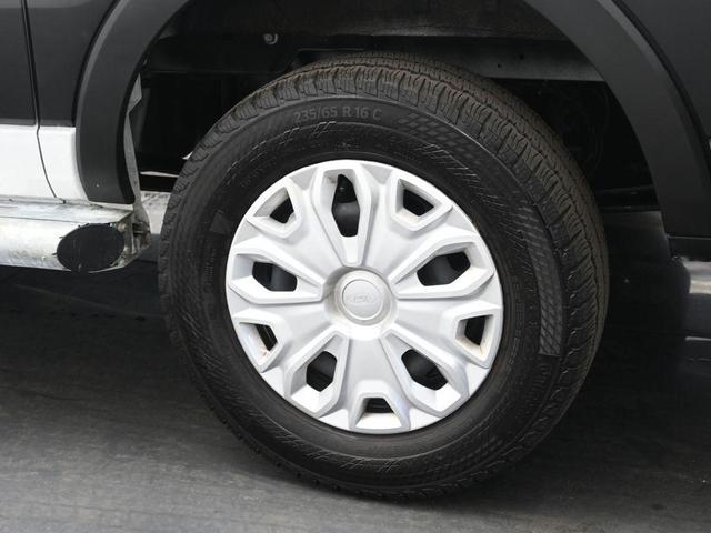 Photo of 2023 Oxford White Ford Transit-250