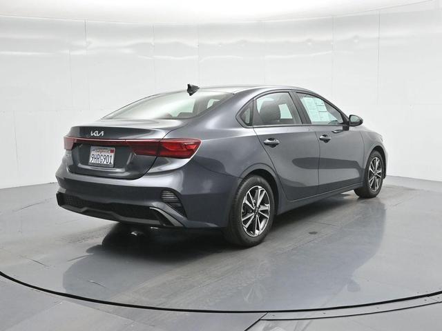 Photo of 2023 Gravity Gray Kia Forte
